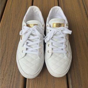 G by Guess Women's Quilted White and Gold Sneakers 8.5